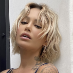 Tina Louise Instagram